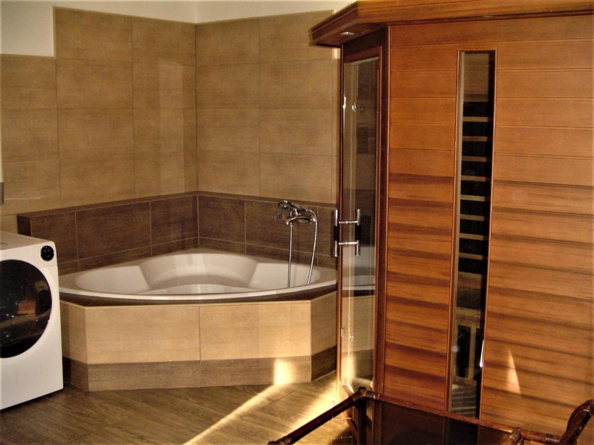 Villa Ametyst Štúrovo Dış mekan fotoğraf