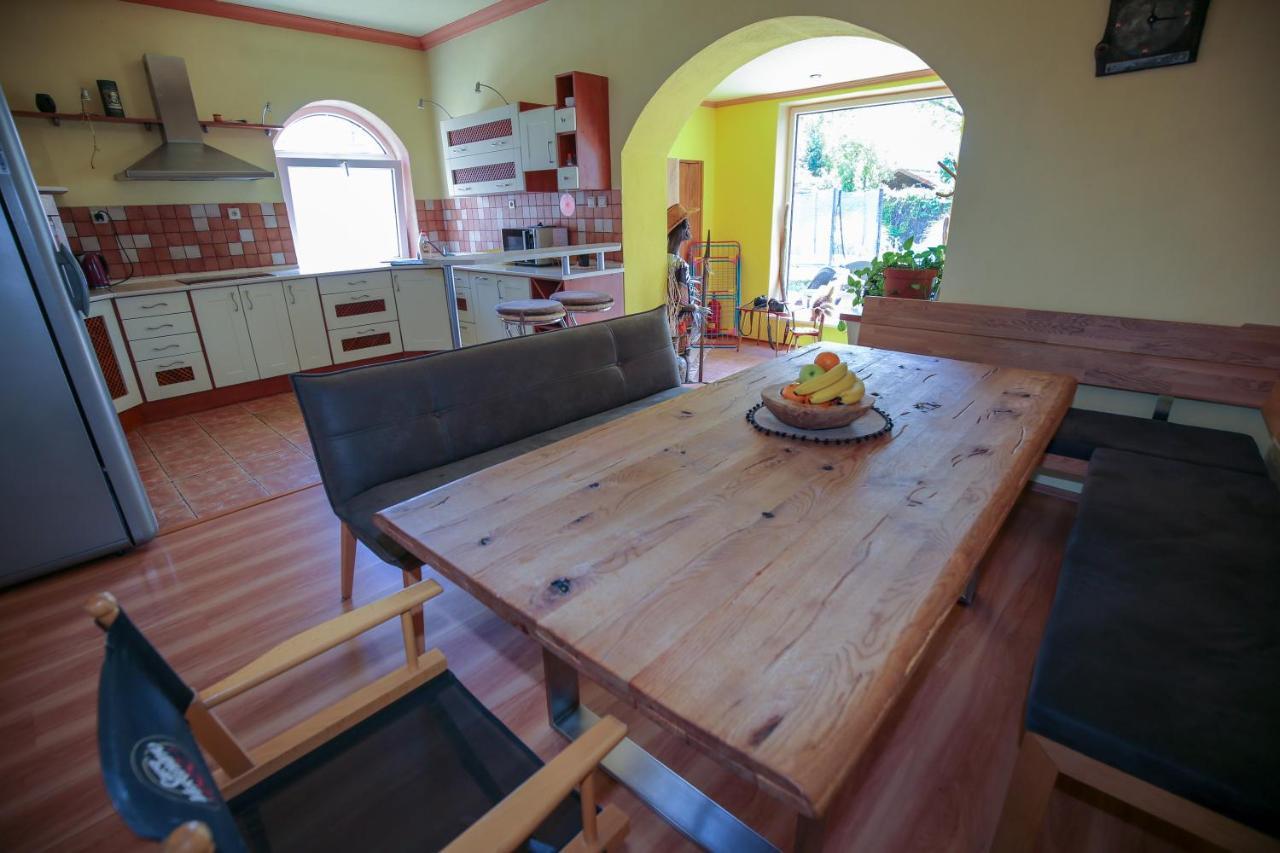 Villa Ametyst Štúrovo Dış mekan fotoğraf