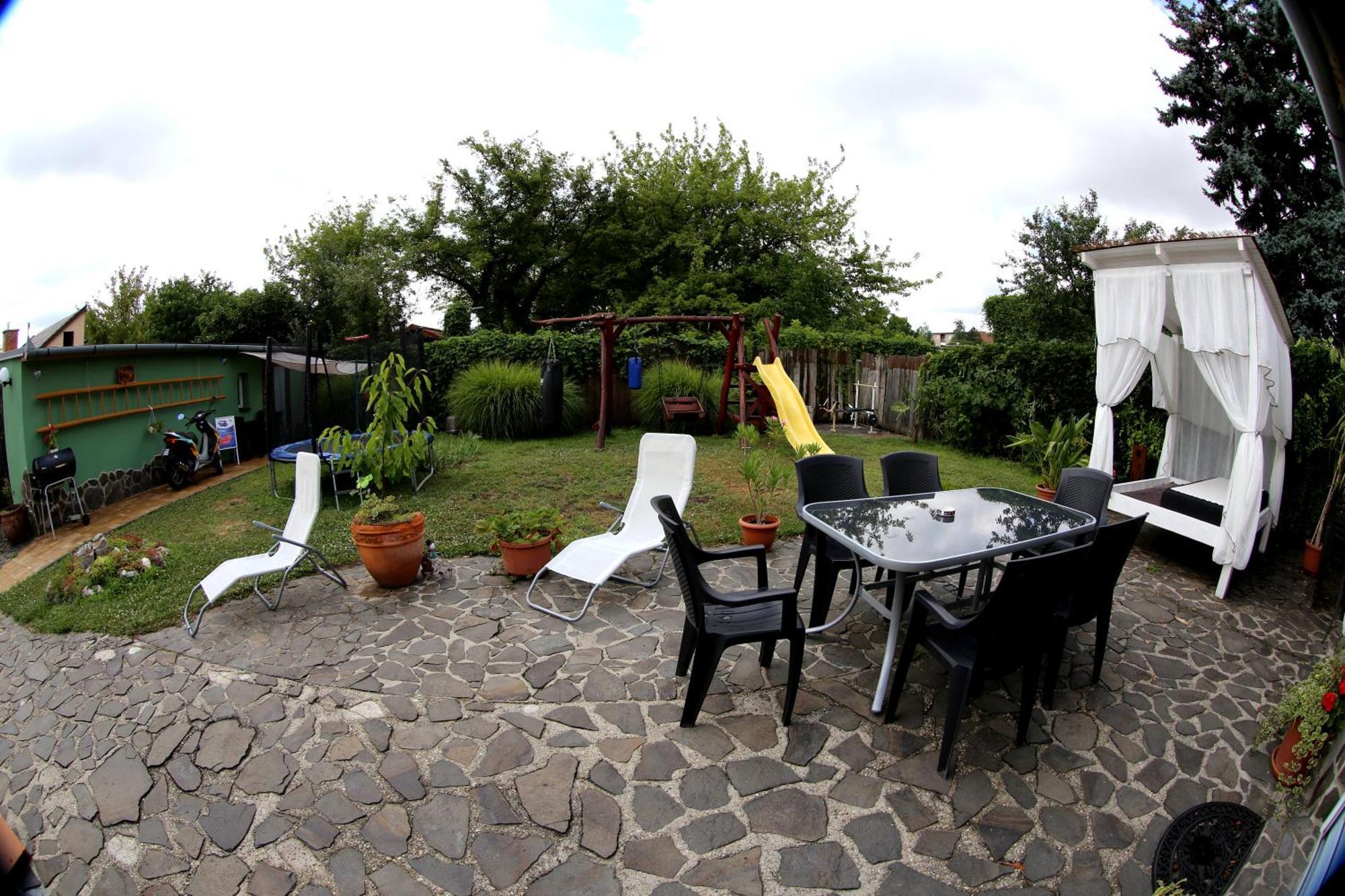Villa Ametyst Štúrovo Dış mekan fotoğraf